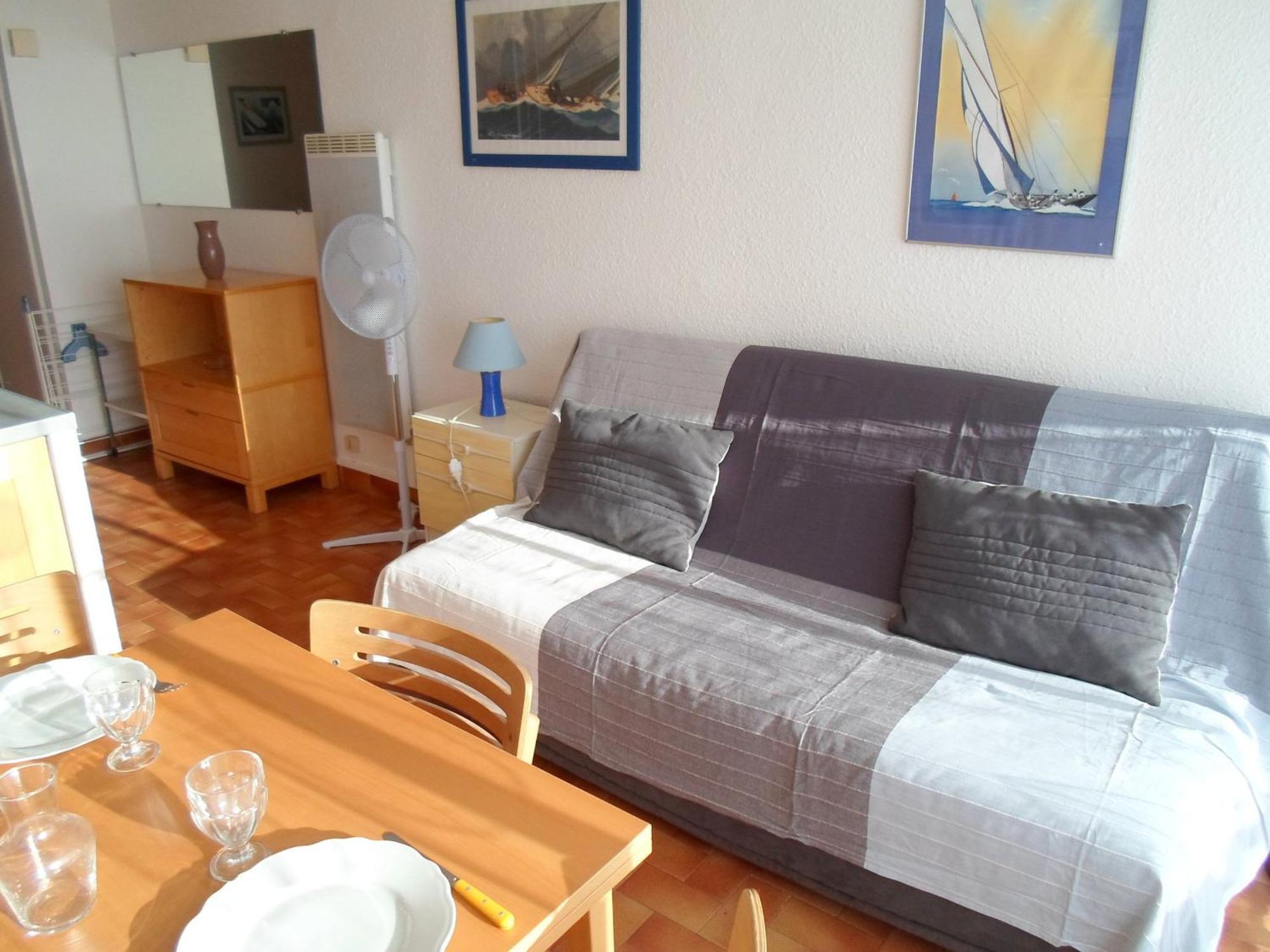 בלרוק-לה-באינס Appartement 2 Etoiles Proche Thermes, Animaux Admis - Fr-1-503-20 מראה חיצוני תמונה